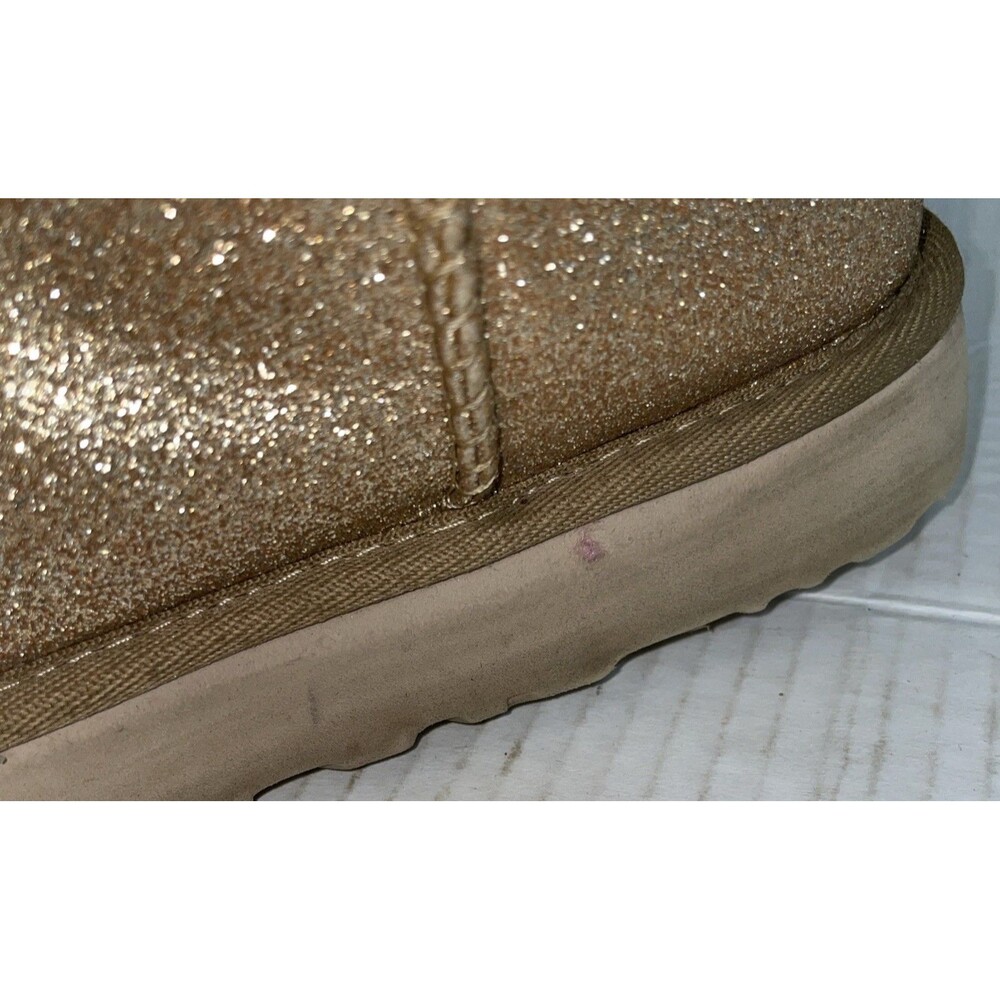 UGG Boots Women's Size 9 Gold Classic Short Bows Sparkle Shearling Mini Bailey - Picture 4 of 13